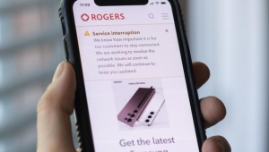 كندا: عودة خدمة الهاتف المحمول والإنترنت بعد انقطاع 15 ساعة