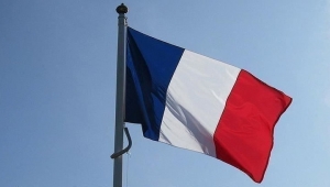 وزير الاقتصاد الفرنسي يرجح قطعا كليّا لإمدادات الغاز الروسي