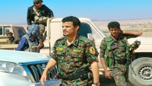 شبوة.. قوات عسكرية موالية للإمارات تُحاصر منزل العميد "لعكب" في مدينة عتق
