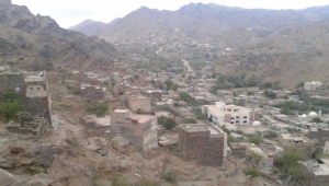 شبكة حقوقية تدين مقتل خمس نساء بقصف حوثي في مقبنة غرب تعز
