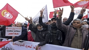 اتحاد الشغل بتونس يدعو لتعليق اعتماد السفير الأمريكي