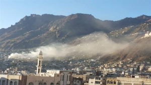 بالرغم من الهدنة.. الحوثيون يقصفون أحياء سكنية بتعز