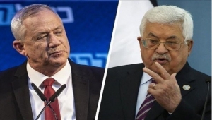 عباس يهنئ وزير جيش الاحتلال بحلول رأس السنة العبرية