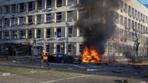 ردا على تفجير جسر القرم.. ضربات روسية في عموم المدن الأوكرانية وكييف تتوعد بالثأر