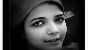 تضارب حول أسباب وفاة فتاة إيرانية "رفضت الغناء للنظام"