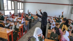 المعلمون في اليمن.. بين صفوف التقاعد وغياب التوظيف (تقرير)