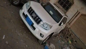 سرقة سيارة طبيب بمدينة القاعدة بمحافظة إب