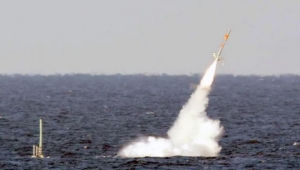 البحرية الأميركية ترسل غواصة نووية مزودة بصواريخ موجهة إلى الشرق الأوسط