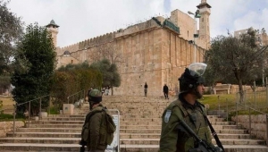 إسرائيل تغلق المسجد "الإبراهيمي" بالخليل أمام المسلمين