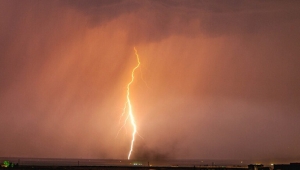 وفاة شخصين بصواعق رعدية في أرحب بصنعاء