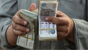 السيسي يرفع الحد الأدنى للأجور في مصر بنسبة 50% وسط تضخم قياسي