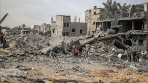 مجزرة مروعة وسط قطاع غزة.. 40 شهيدا بقصف وحشي طال عدة منازل