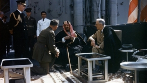 في السراء والضراء.. 8 عقود من زيارات الرؤساء الأميركيين إلى السعودية