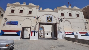 على غرار عبث الحوثيين بصنعاء القديمة.. - مندوب اليمن لدى اليونسكو يُحذّر الانتقالي من العبث بمدينة شبام التاريخية