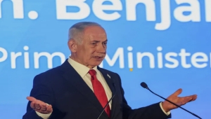 إسرائيل ترفع حالة التأهب وتستعد لهجوم أمريكي 