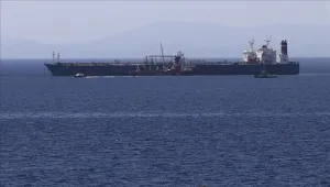 مستشار خامنئي: مفتاح مضيق هرمز بيد إيران