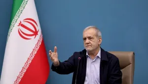 الرئيس الإيراني: مستعدون للحوار ولن نستسلم