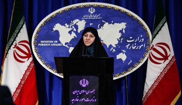 الخارجية الإيرانية : سفيرنا غادر صنعاء الإثنين