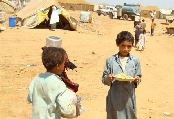 «أوكسفام»: 25 ألف يمني يدخلون دائرة الجوع يومياً