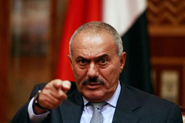 مصادر في حزب المؤتمر: صالح وجه باستهداف قيادات وشخصيات ترغب بالالتحاق بالشرعية