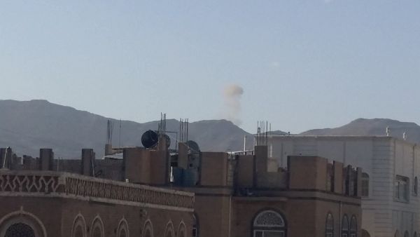 غارات جديدة لطيران التحالف على معسكرات صالح بمنطقة الصباحة غرب العاصمة صنعاء