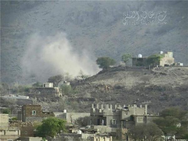 مليشيا الحوثي والمخلوع تقصف قرى المواطنين بقعطبة وإصابة امرأة وطفلة حتى الآن