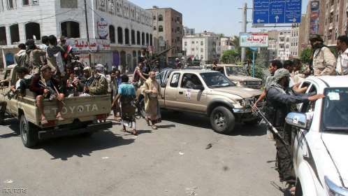 مليشيا الحوثي تداهم مستشفى المتوكل بصنعاء وتختطف 11 مواطنا كانوا في زيارة لأحد المرضى