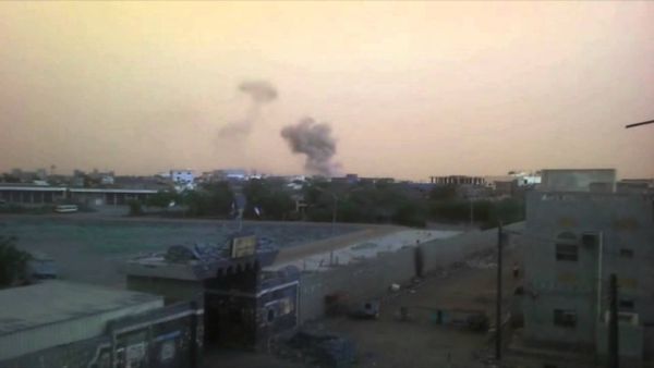 طيران التحالف يقصف منزل علي عبد الله صالح وأهداف أخرى بمدينة الحديدة