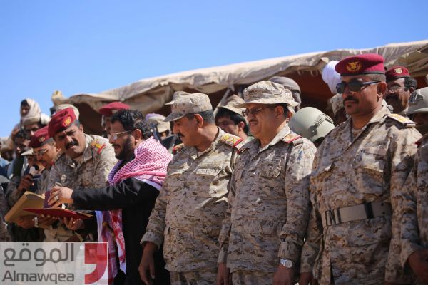 تخرج الدفعة الثانية من قوات المهمات الخاصة في بيحان بحضور رئيس الأركان (صور)