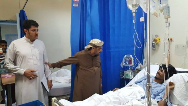 محافظ ريمة يزور جرحى الجيش الوطني بمستشفى الأمير محمد بن ناصر بجازان السعودية