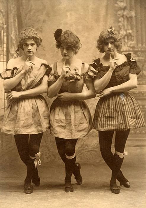 20 صورة «صادمة» عن سكان أمريكا في القرن الـ19: رجال يرتدون الفساتين ونساء بـ«البدلة الرسميّة»
