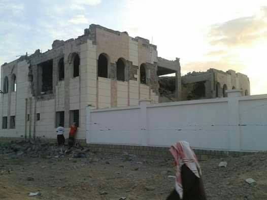 الجيش الوطني يدخل المكلا ويواصل تطهير مديريات حضرموت وسط انهيار عناصر القاعدة (صور)