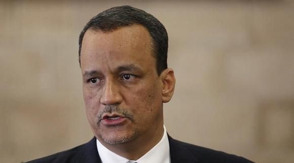 وفد الحكومة اليمنية بالكويت يطالب بالإفراج عن شاحنات أدوية محتجزة