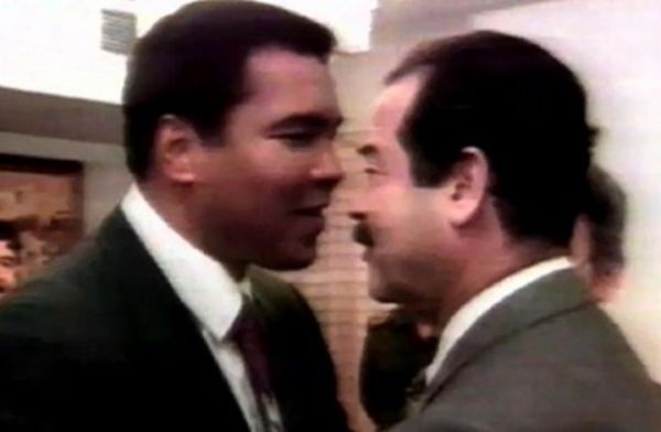 طلب لم يرفضه صدام حسين لمحمد علي كلاي.. ما هو؟ (فيديو)