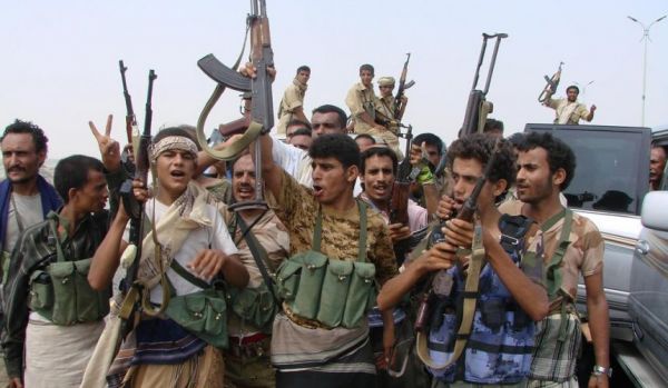 مليشيا الحوثي تداهم منزل عزاء في محافظة عمران وتختطف اكثر من 60 شخصا