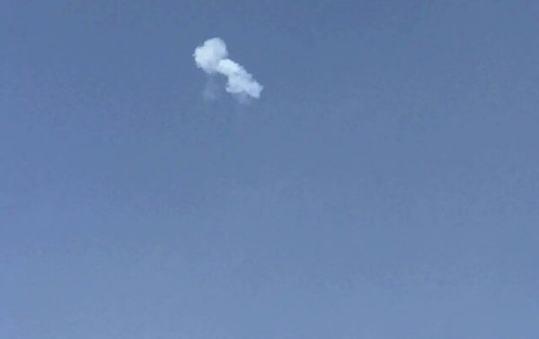 اعتراض صاروخ بالستي في سماء نجران وإصابة طفلة بشظايا قذيفة بجازان السعودية (صور)