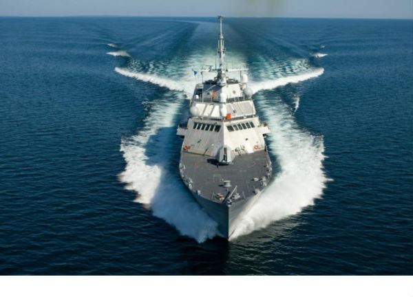 البحرية السعودية تستعد لأجراء تدريبات في مضيق هرمز لحماية 
