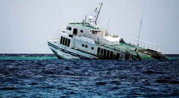 التعاون الخليجي : الإعتداء على سفينة المساعدات الإماراتية يعرض الملاحة الدولية للخطر
