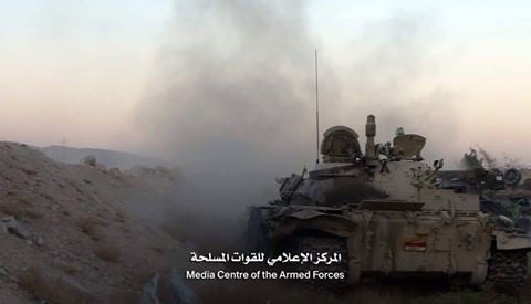 قوات الجيش الوطني تحرز تقدما في نهم شرق صنعاء وتحاصر المليشيا في 