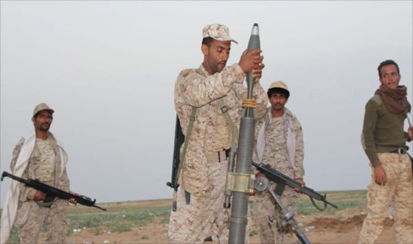 مقتل واصابة العشرات من الحوثيين في قصف مدفعي للتحالف والجيش الوطني بميدي وحرض