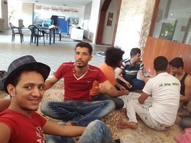 طلاب اليمن في مصر يتظاهرون احتجاجا على تأخر مستحقاتهم