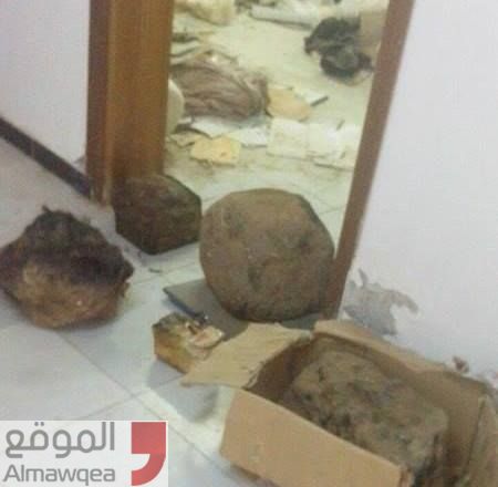 عدن : العثور على ألغام زرعتها مليشيات الحوثي داخل مبنى القنصلية السعودية