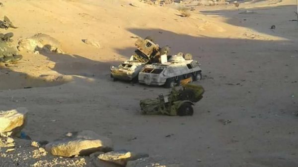 الجيش الوطني يقطع الطريق الرابط بين محافظتي صعدة والجوف (فيديو)