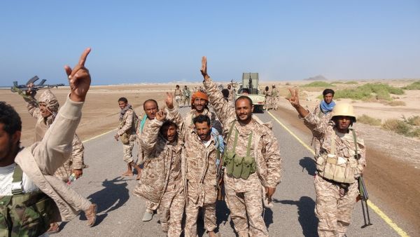 اليمنيون يعتبرون معركة المخا نهاية لحقبة المخلوع صالح (رصد)