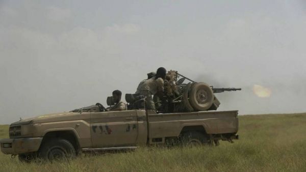 الجيش الوطني يتقدم في حرض بمساندة طائرات التحالف وسقوط قتلى وأسرى من الميليشيات (صور)