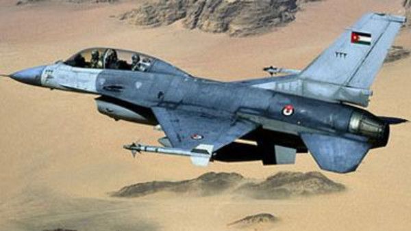 نجاة قائد طائرة F16 أردنية بعد سقوطها بنجران السعودية