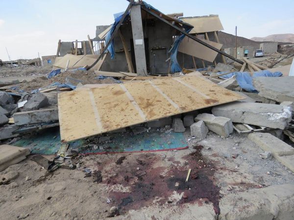 صورٌ تظهر حجم الدمار الذي لحق بمسجد كوفل والمباني المجاورة نتيجة استهدافه من قبل الحوثيين