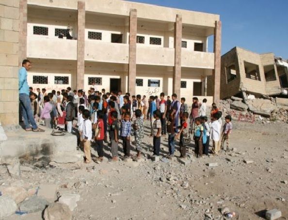 مدارس اليمن وأحلام طلابه في مرمى النيران