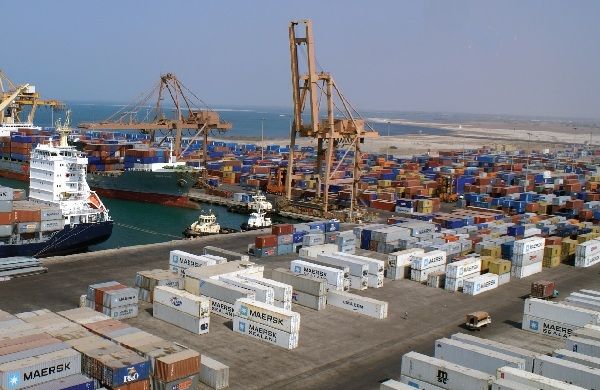 الأمم المتحدة تدعو الأطراف في اليمن لحماية ميناء الحديدة