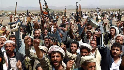 موقع أمريكي: سيطرة الشرعية على ميناء الحديدة سيفقد الحوثيين أكبر مصادر الدخل ‏التابع لهم (ترجمة خاصة)